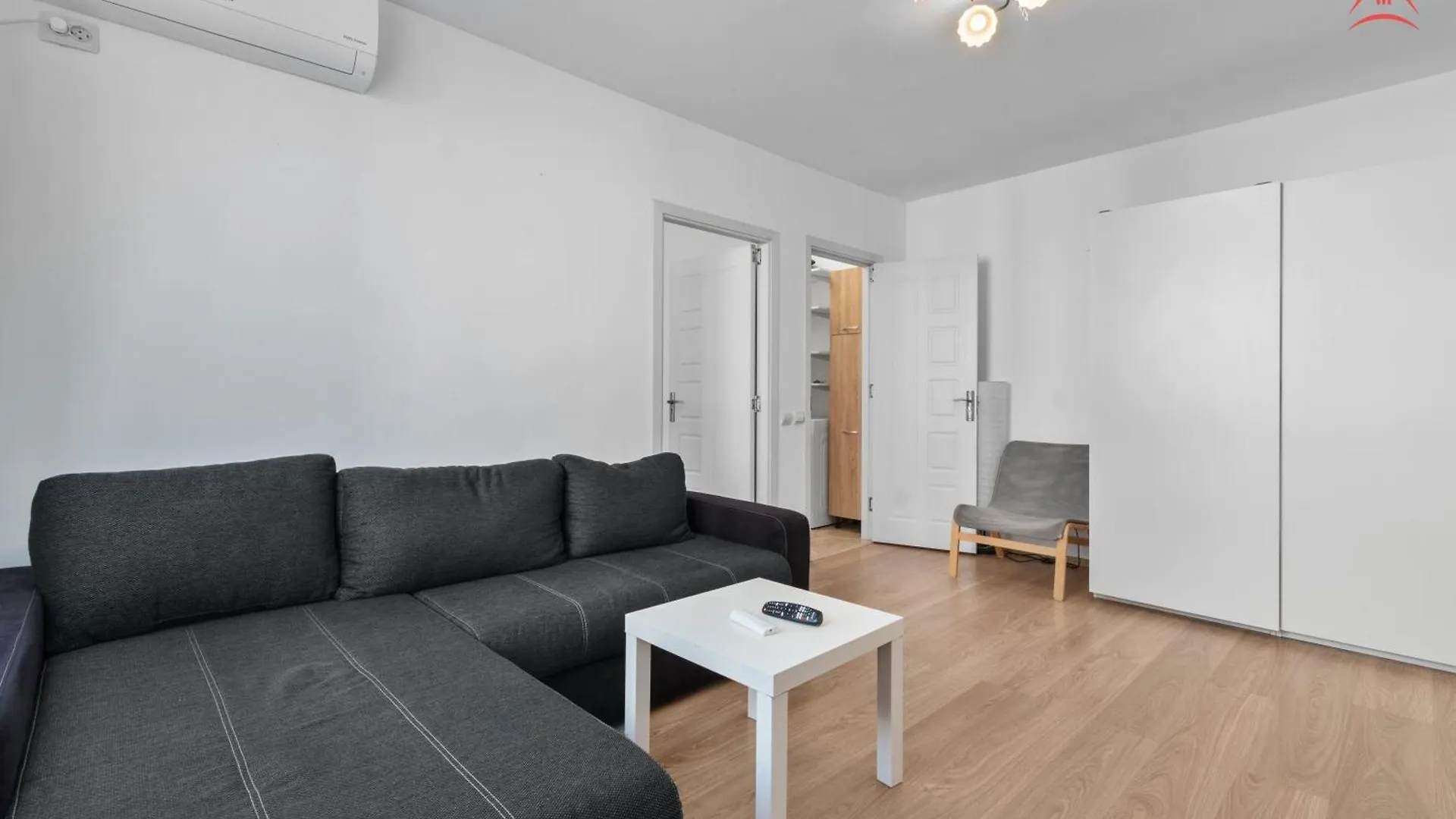 Convenient Gara De Nord Apartment Бухарест 0*,  Румыния